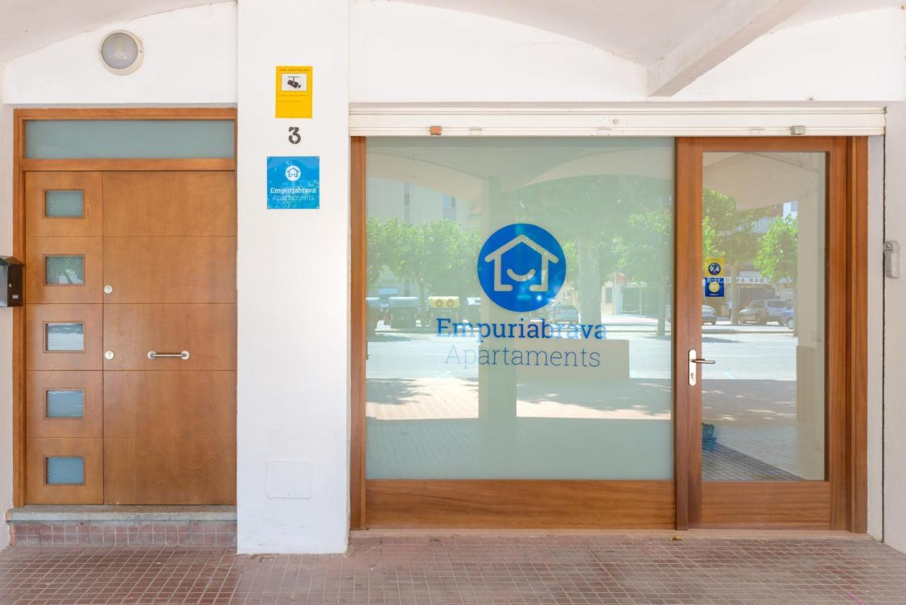 Empuriabrava Apartaments No 5 Esterno foto